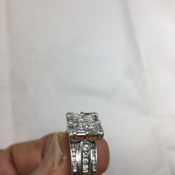 engagement diamonds ring silver 0.75 ct w - Picture 6 of 8